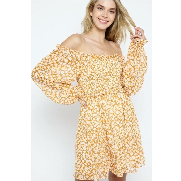 SOLD OUT - Picture 2 of 10